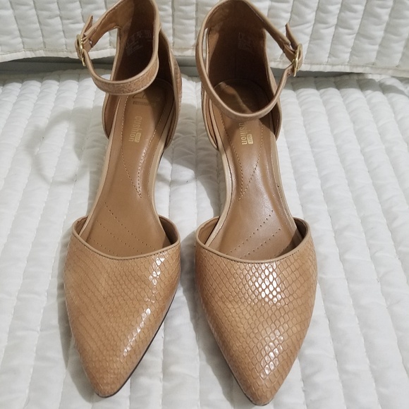 clarks snakeskin heels